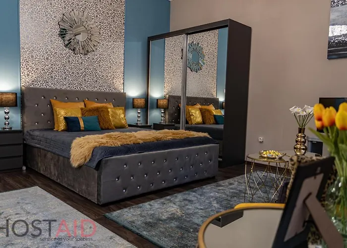 V68 Design - Hostaid Apartament