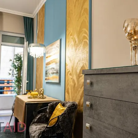 V68 Design - Hostaid Apartment Budapest