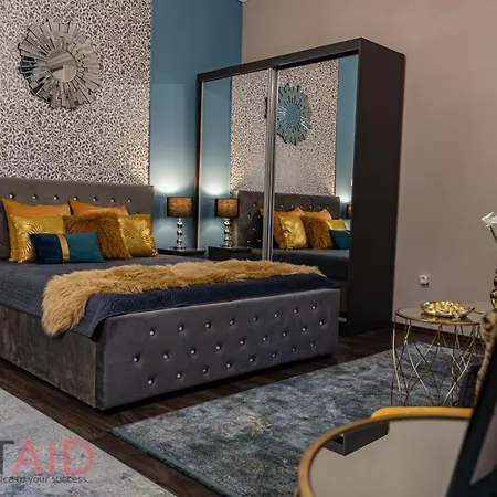 V68 Design - Hostaid Apartment