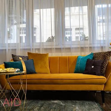 Apartment V68 Design - Hostaid *
