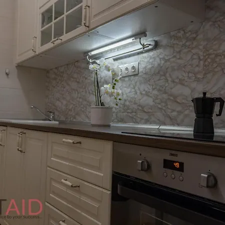 V68 Design - Hostaid Apartment
